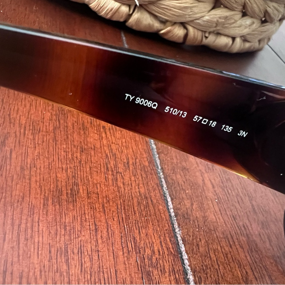 Tory Burch Tortoise Sunglasses - Picture 4 of 6